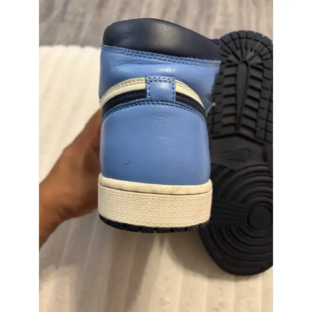 Nike Air Jordan 1 Retro High OG Men’s Size 8.5 Obsidian UNC 2019 555088-140